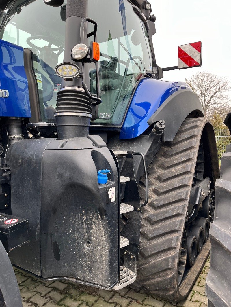 Traktor типа New Holland T8.435 Track AC Stage 5, Vorführmaschine в Ebersbach (Фотография 5)