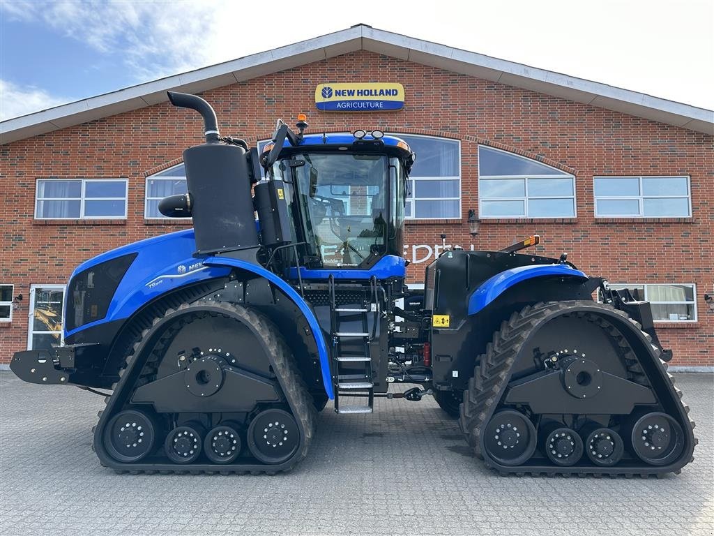 Traktor типа New Holland T9.645 SmartTrax, Gebrauchtmaschine в Gjerlev J. (Фотография 1)