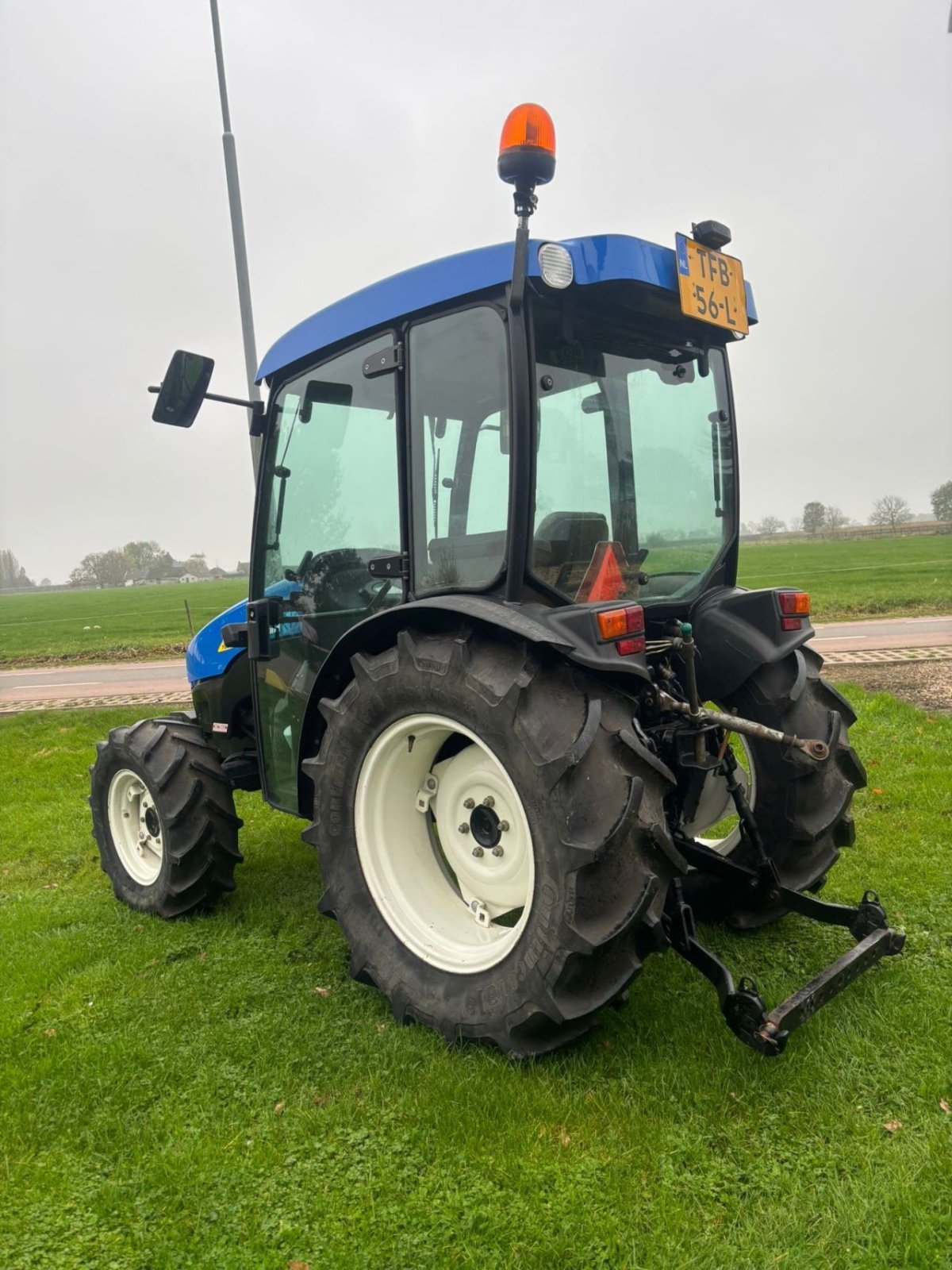 Traktor Türe ait New Holland Tce45, Gebrauchtmaschine içinde Wadenoijen (resim 4)