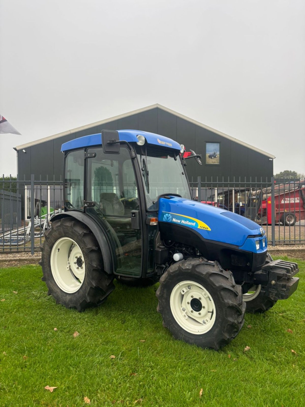 Traktor Türe ait New Holland Tce45, Gebrauchtmaschine içinde Wadenoijen (resim 3)