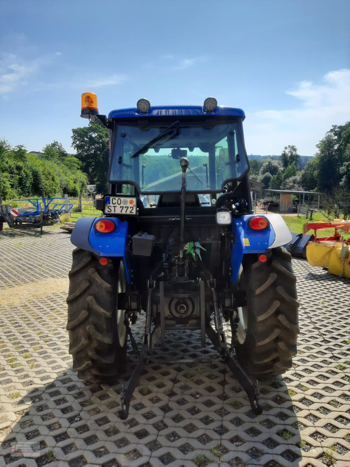 Traktor des Typs New Holland TD 3.50, Gebrauchtmaschine in Steinfeld (Bild 3)