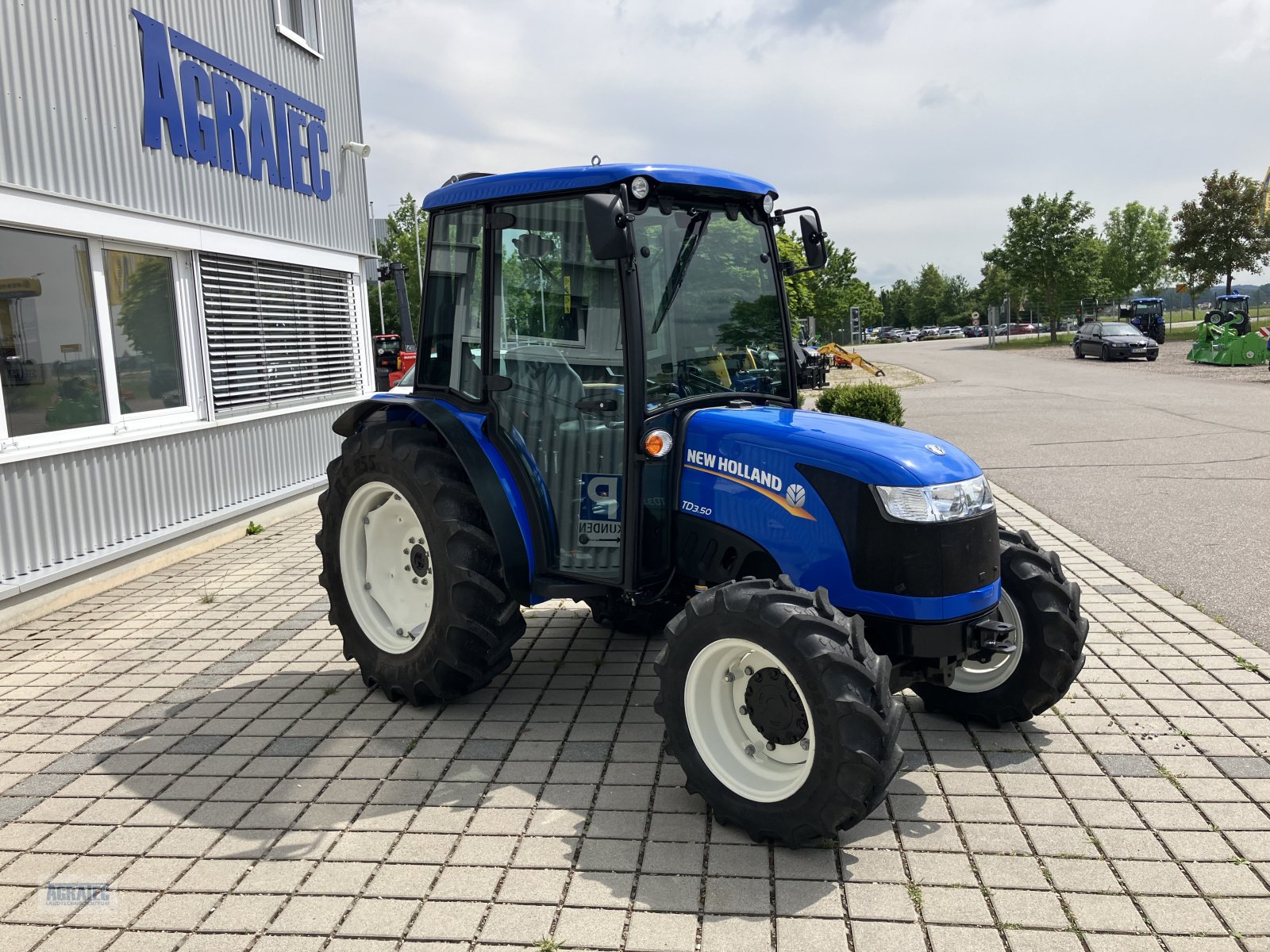 Traktor of the type New Holland TD 3.50, Gebrauchtmaschine in Salching bei Straubing (Picture 5)