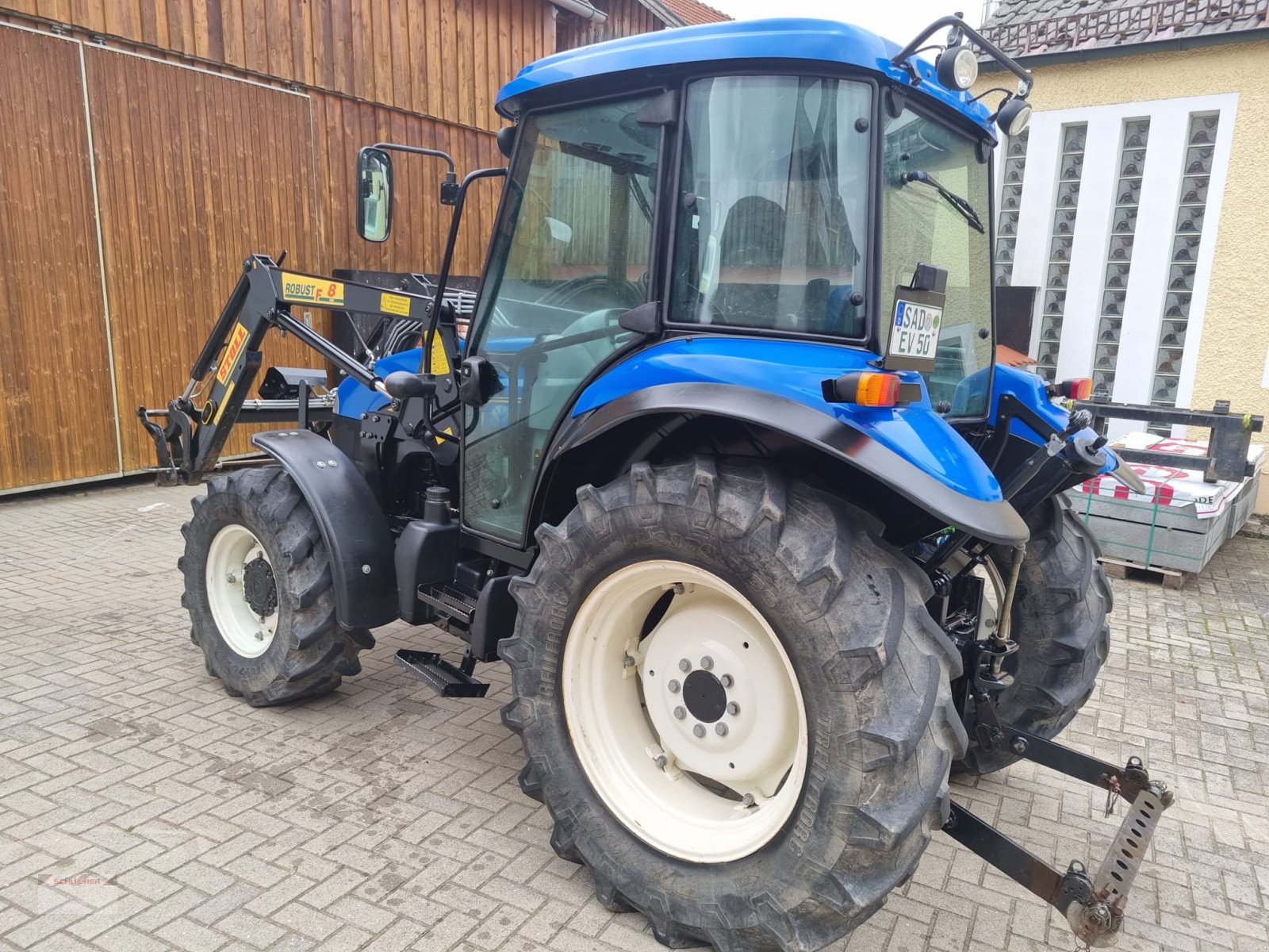 Traktor του τύπου New Holland TD 5010, Gebrauchtmaschine σε Schwandorf (Φωτογραφία 2)