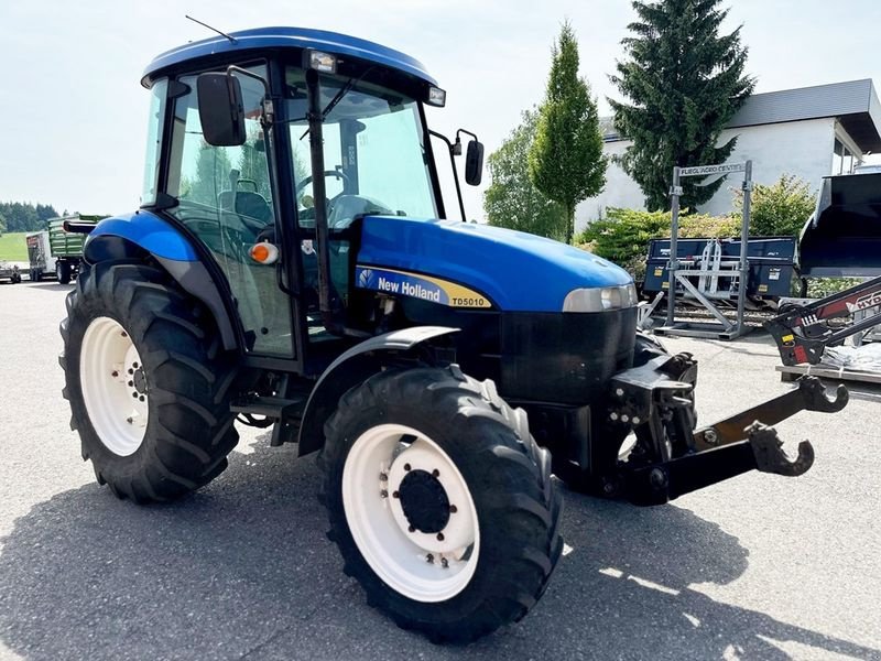 Traktor tip New Holland TD 5010, Gebrauchtmaschine in St. Marienkirchen (Poză 2)