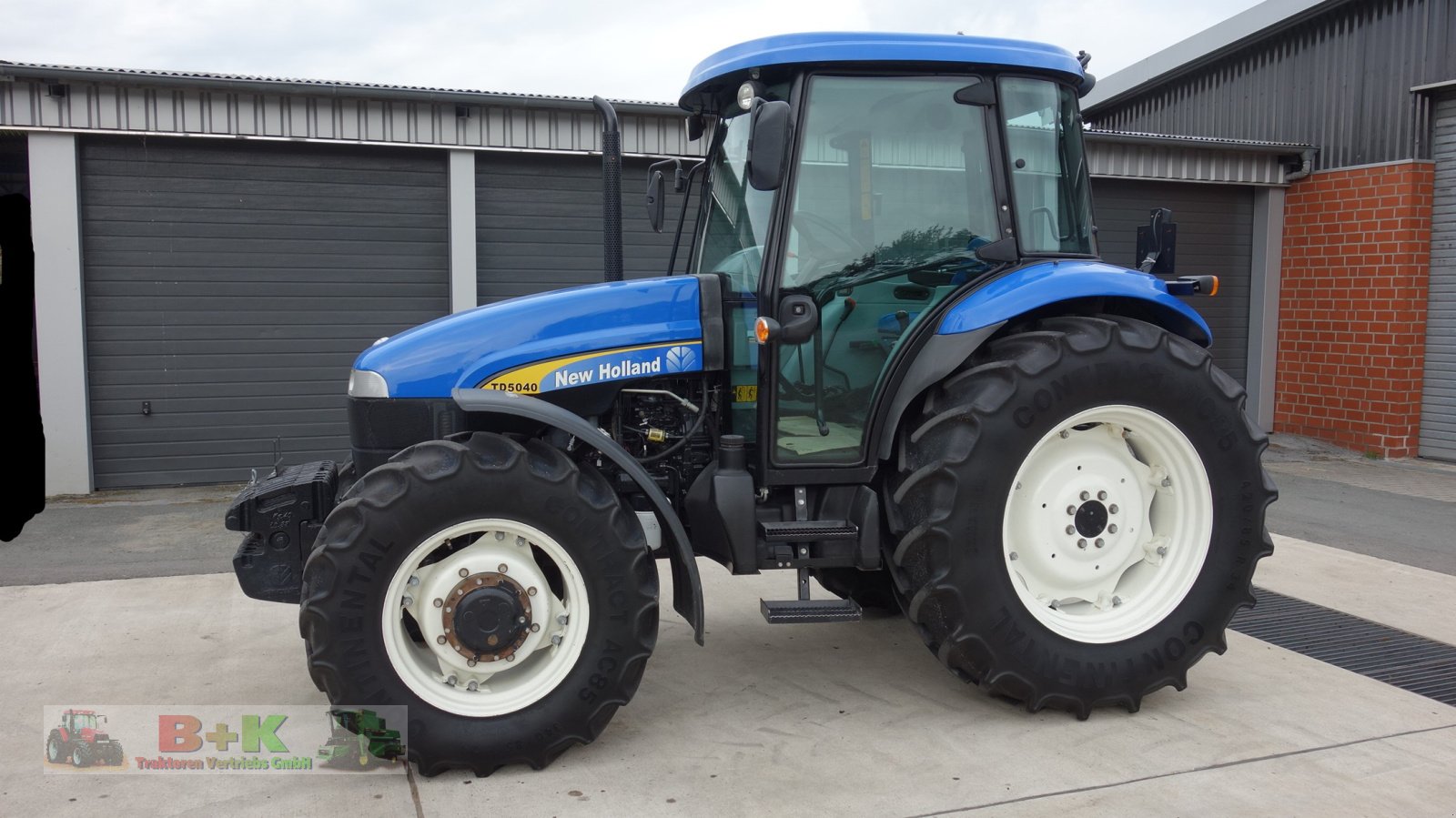 Traktor del tipo New Holland TD 5040, Gebrauchtmaschine en Kettenkamp (Imagen 2)