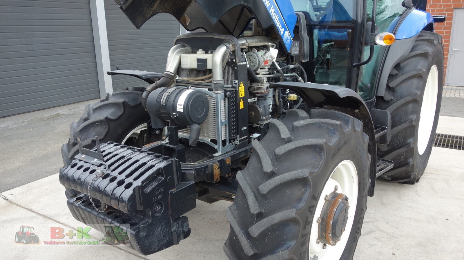 Traktor van het type New Holland TD 5040, Gebrauchtmaschine in Kettenkamp (Foto 8)