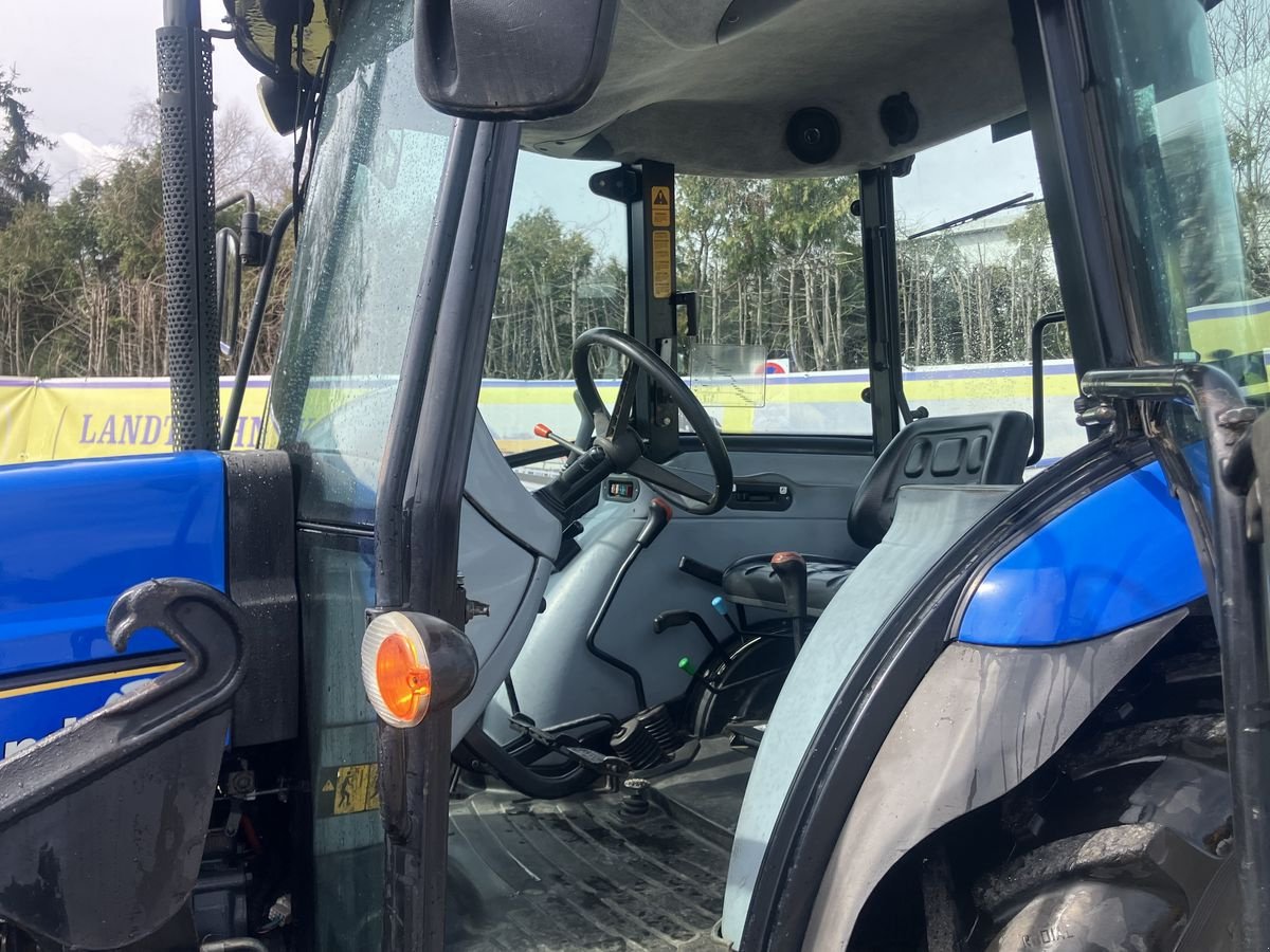 Traktor of the type New Holland TD 5040, Gebrauchtmaschine in Villach (Picture 8)