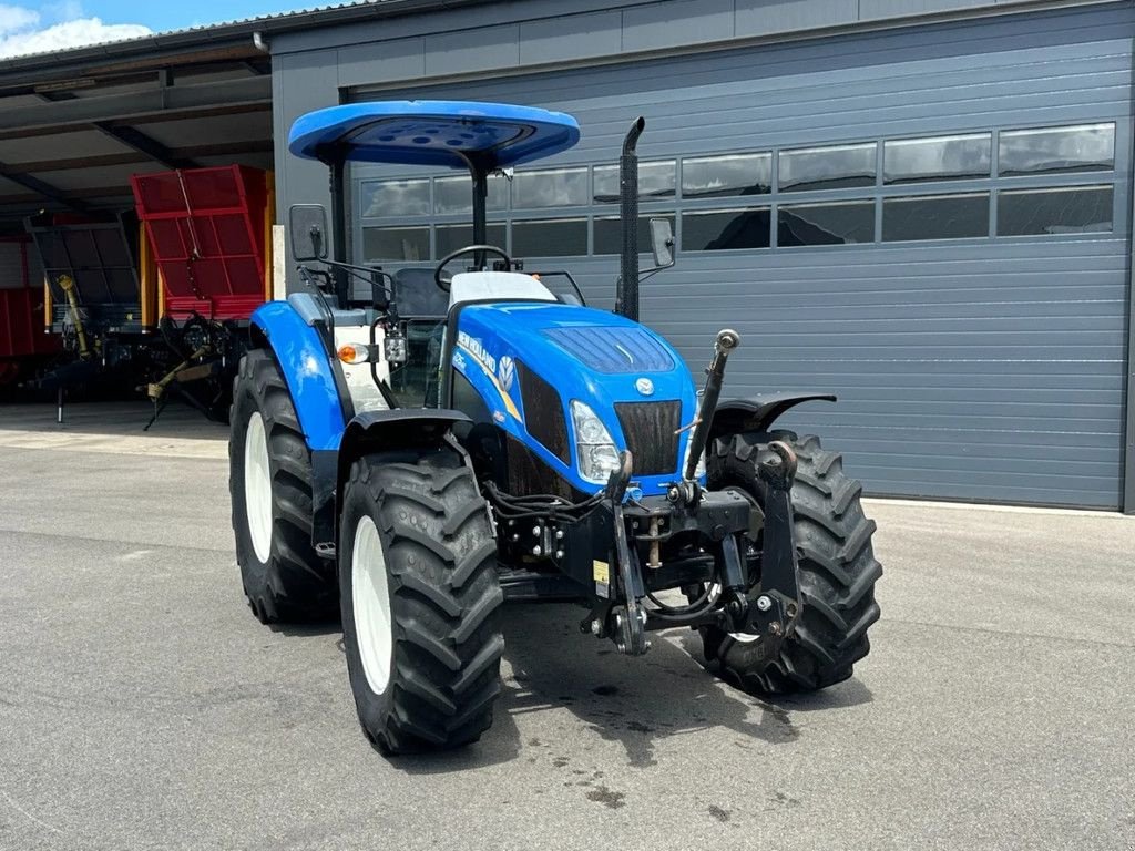 Traktor типа New Holland TD 5.65 Rops 4-WD, Gebrauchtmaschine в BENNEKOM (Фотография 2)