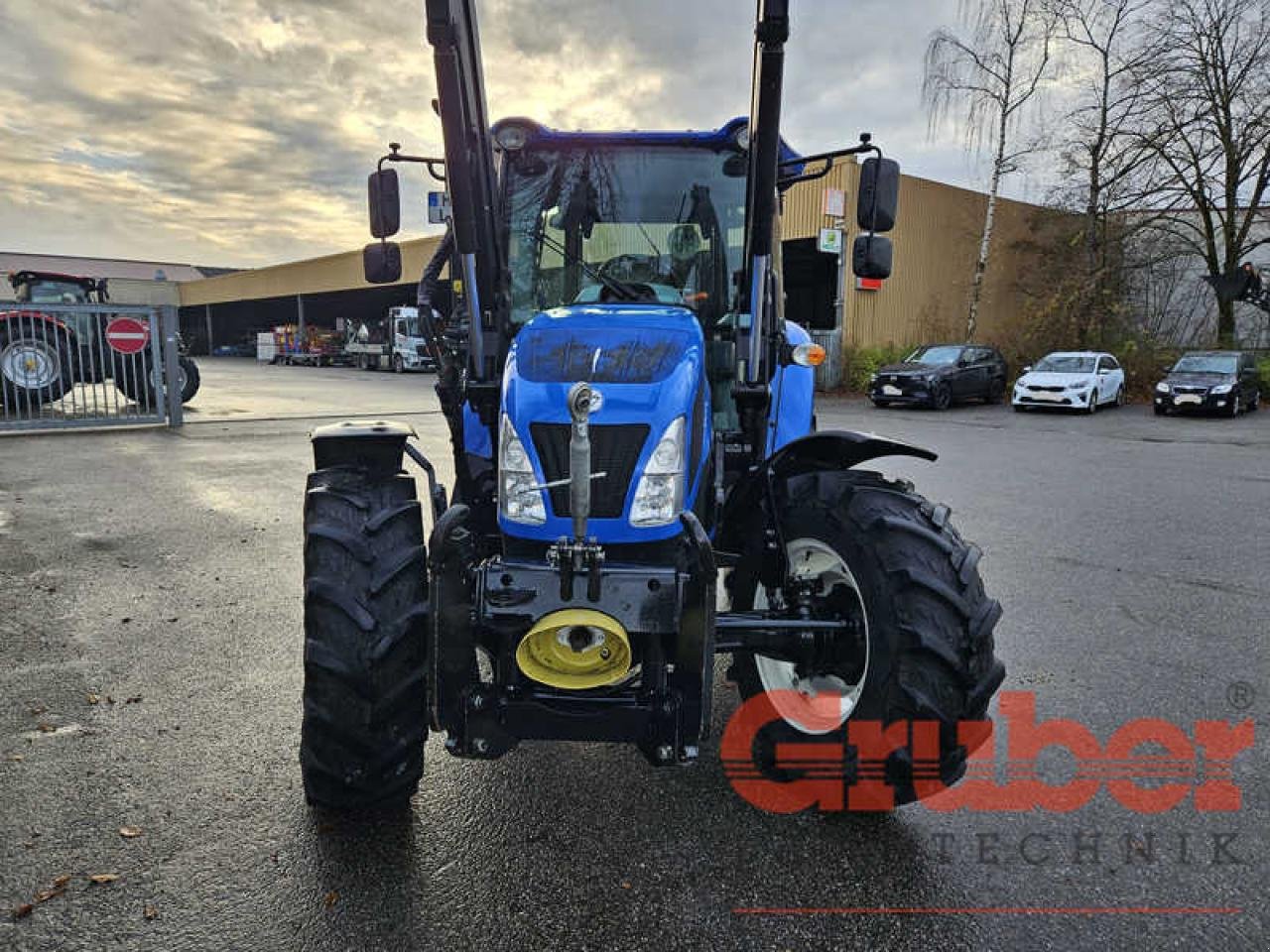 Traktor del tipo New Holland TD 5.85 CAB 4WD MY18, Gebrauchtmaschine In Ampfing (Immagine 2)