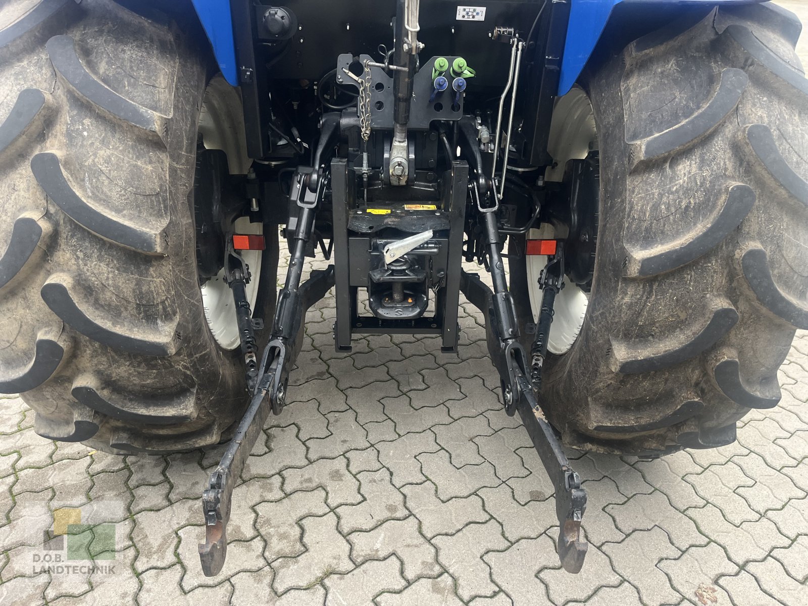 Traktor typu New Holland TD 5.85, Gebrauchtmaschine w Langweid am Lech (Zdjęcie 5)