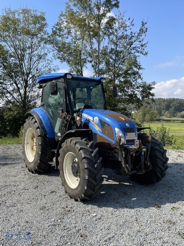 Traktor of the type New Holland TD 5.85, Gebrauchtmaschine in Rottenburg (Picture 1)