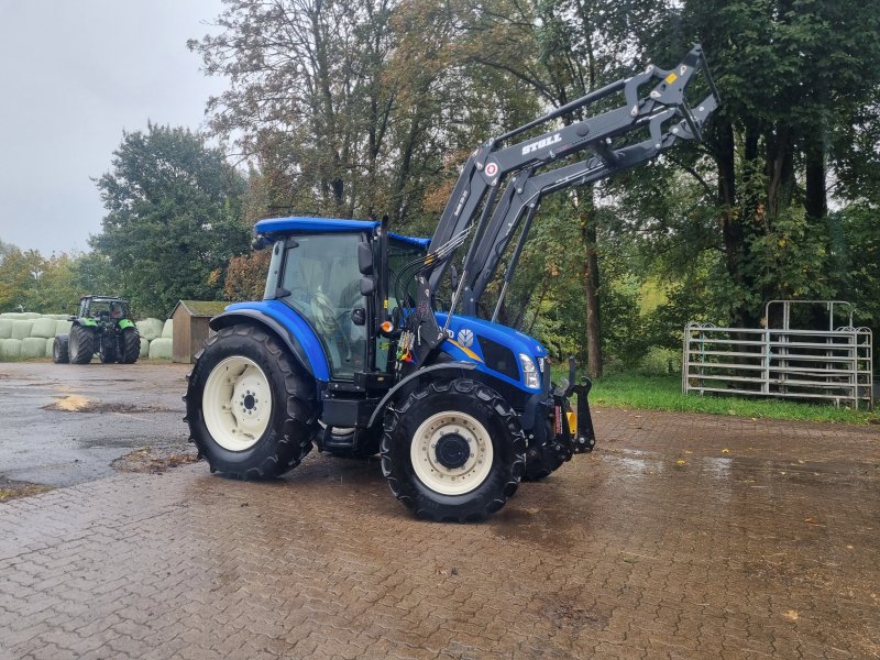 Traktor du type New Holland TD 5.85, Gebrauchtmaschine en Sehnde (Photo 1)