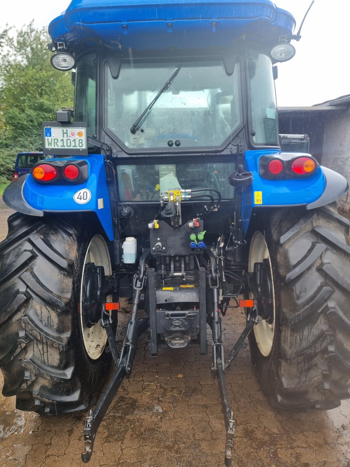 Traktor du type New Holland TD 5.85, Gebrauchtmaschine en Sehnde (Photo 2)