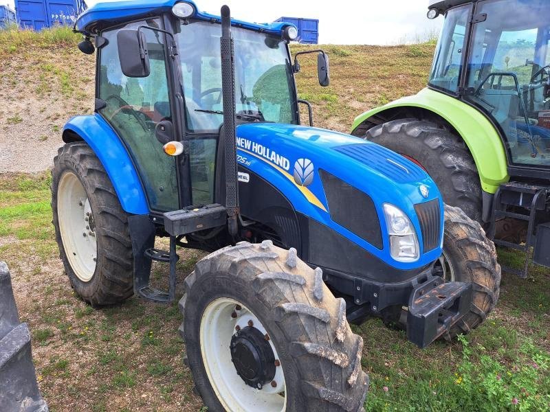 Traktor of the type New Holland TD 5.95, Gebrauchtmaschine in STENAY (Picture 2)