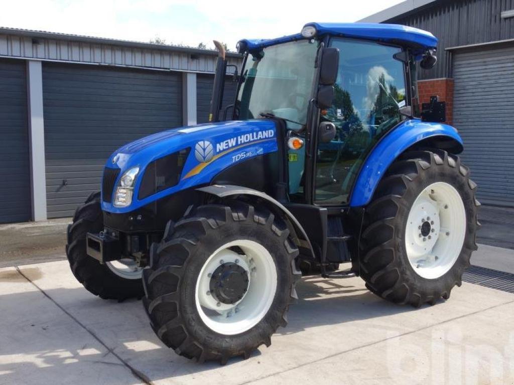 Traktor typu New Holland TD 5.95, Gebrauchtmaschine v Düsseldorf (Obrázek 1)