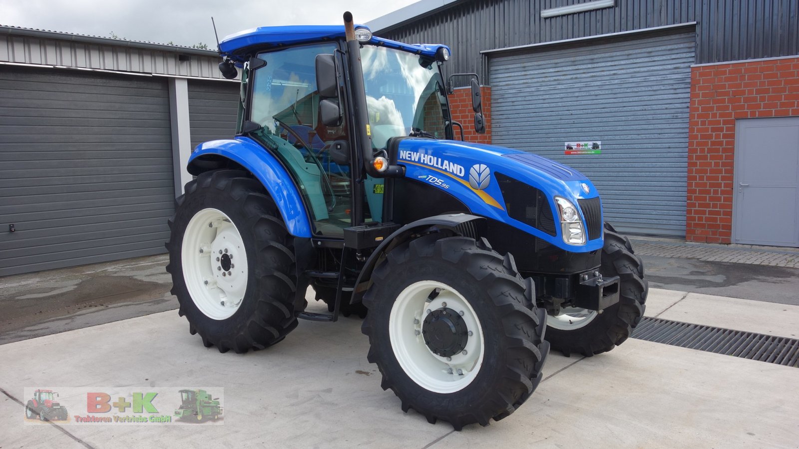 Traktor του τύπου New Holland TD 5.95, Gebrauchtmaschine σε Kettenkamp (Φωτογραφία 2)