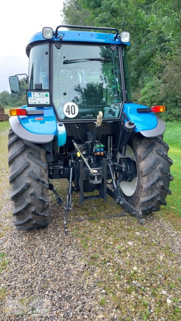 Traktor del tipo New Holland TD 70 D, Gebrauchtmaschine In Erisried (Immagine 2)