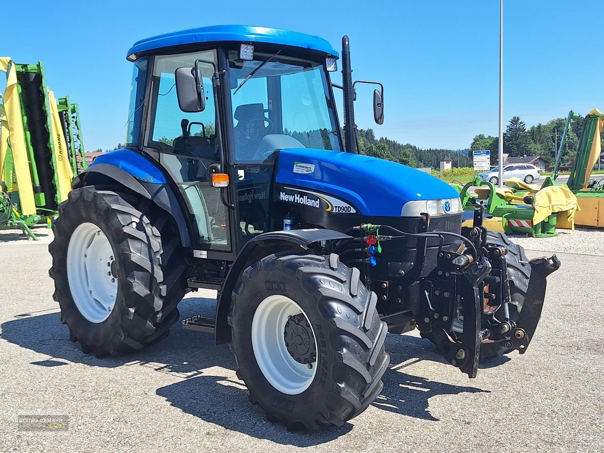 Traktor du type New Holland TD 90 D, Gebrauchtmaschine en Gampern (Photo 3)