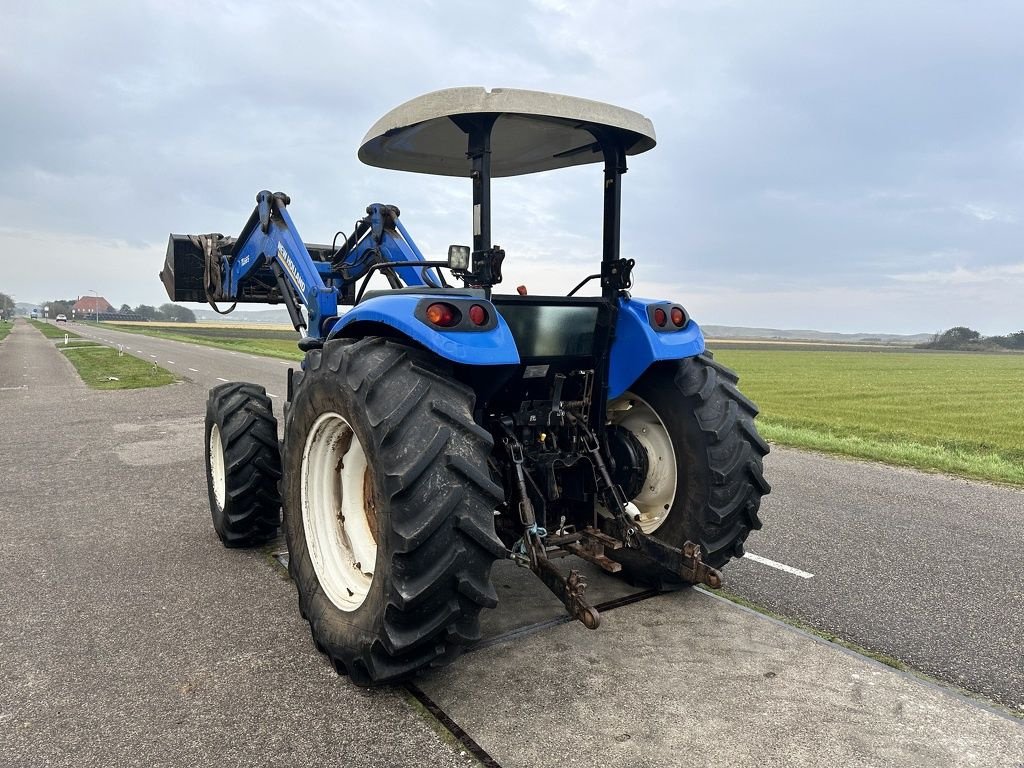 Traktor des Typs New Holland TD5.100, Gebrauchtmaschine in Callantsoog (Bild 11)