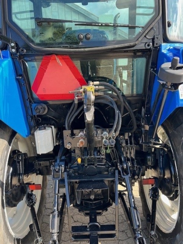 Traktor typu New Holland TD5.115 med frontlift, Gebrauchtmaschine v Horsens (Obrázek 3)