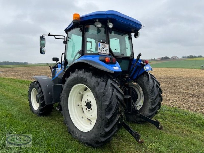 Traktor Türe ait New Holland TD5.85 (Tier 4A), Gebrauchtmaschine içinde Münzkirchen (resim 10)