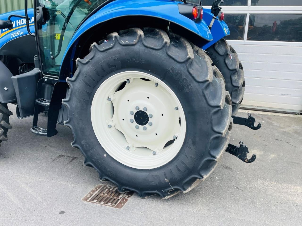 Traktor του τύπου New Holland TD5.95, Gebrauchtmaschine σε Middelfart (Φωτογραφία 4)