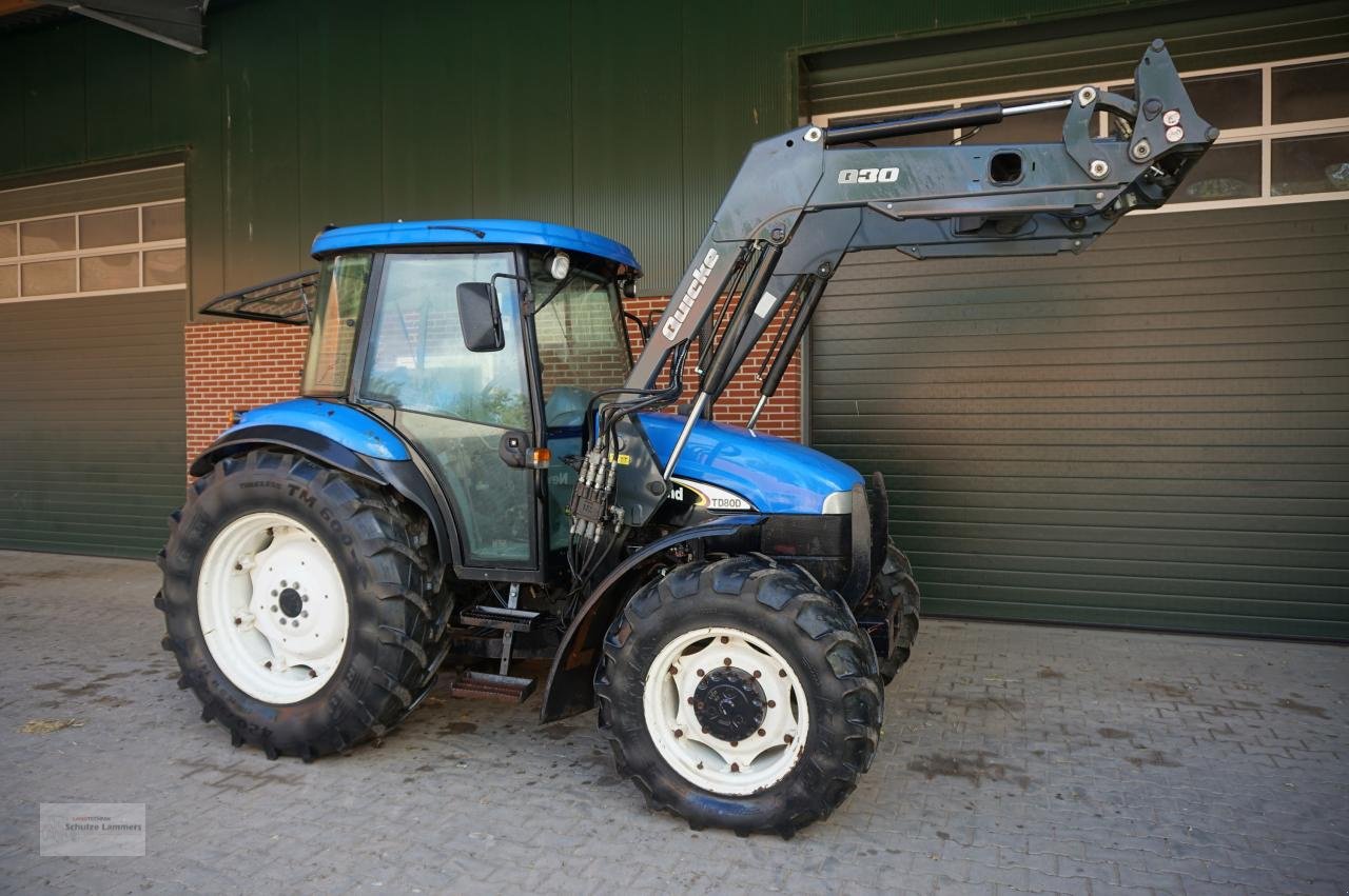 Traktor des Typs New Holland TD80d mit Quicke Frontlader, Gebrauchtmaschine in Borken (Bild 1)