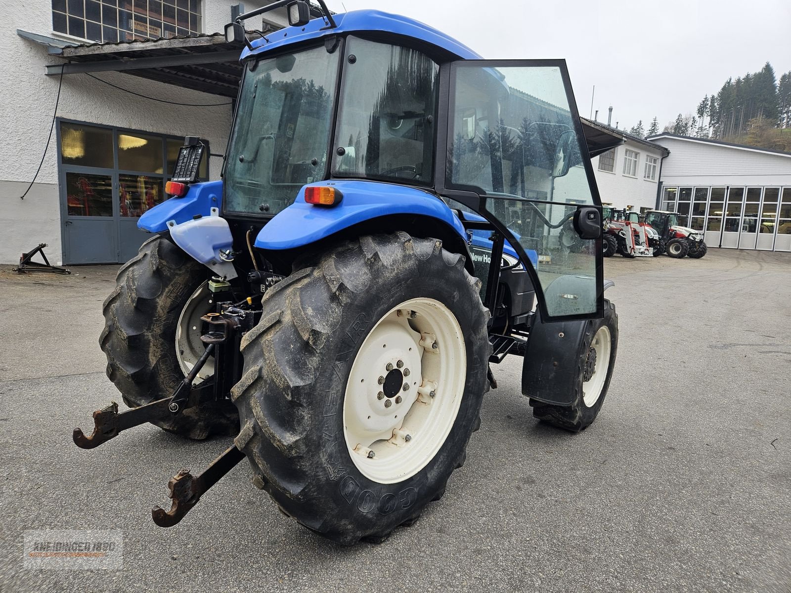 Traktor от тип New Holland TD80D, Gebrauchtmaschine в Altenfelden (Снимка 3)