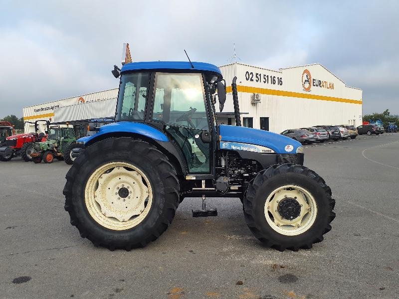 Traktor del tipo New Holland TD80D, Gebrauchtmaschine en ANTIGNY (Imagen 1)