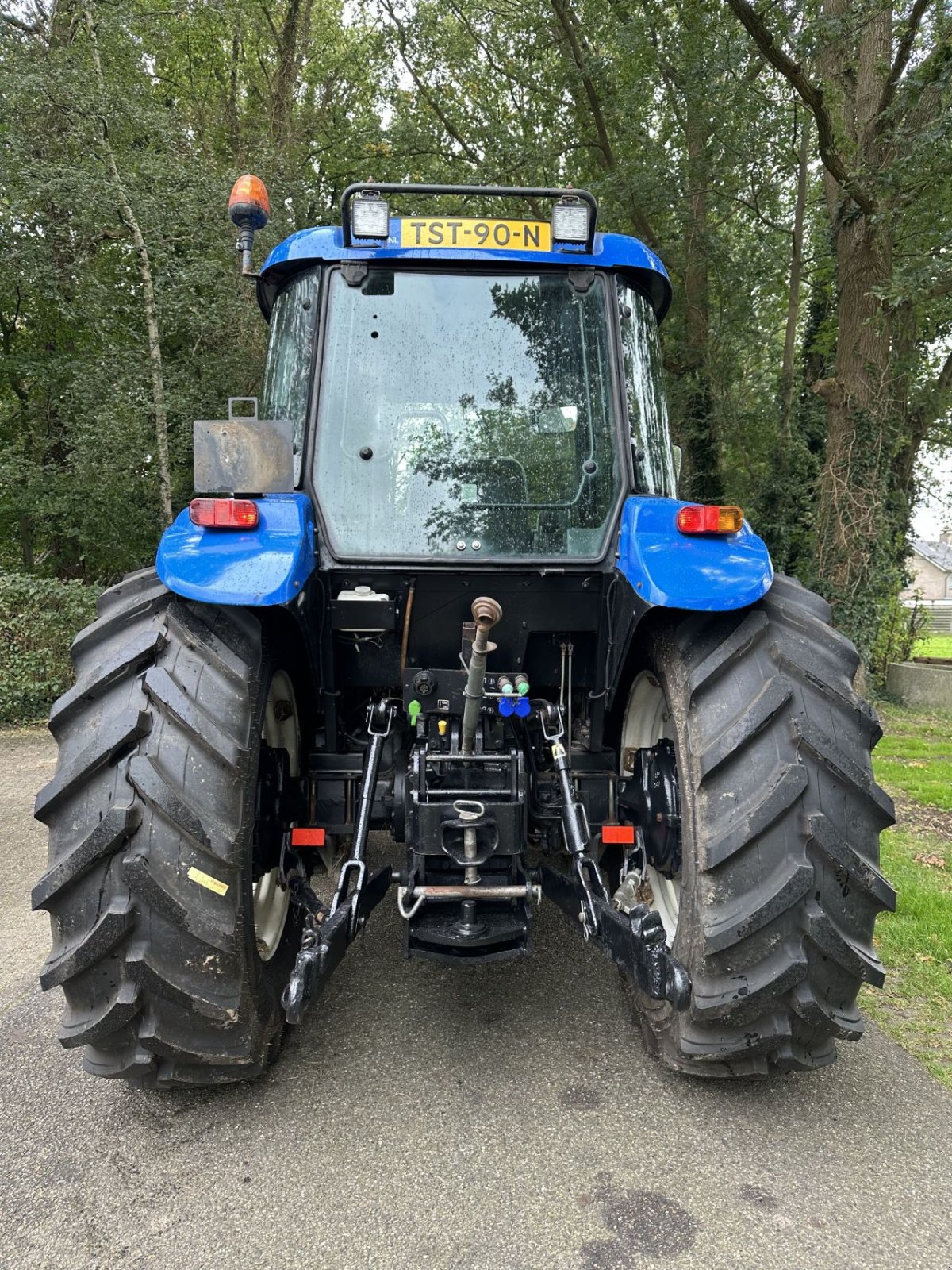 Traktor of the type New Holland TD85D, Gebrauchtmaschine in Rossum (Picture 9)