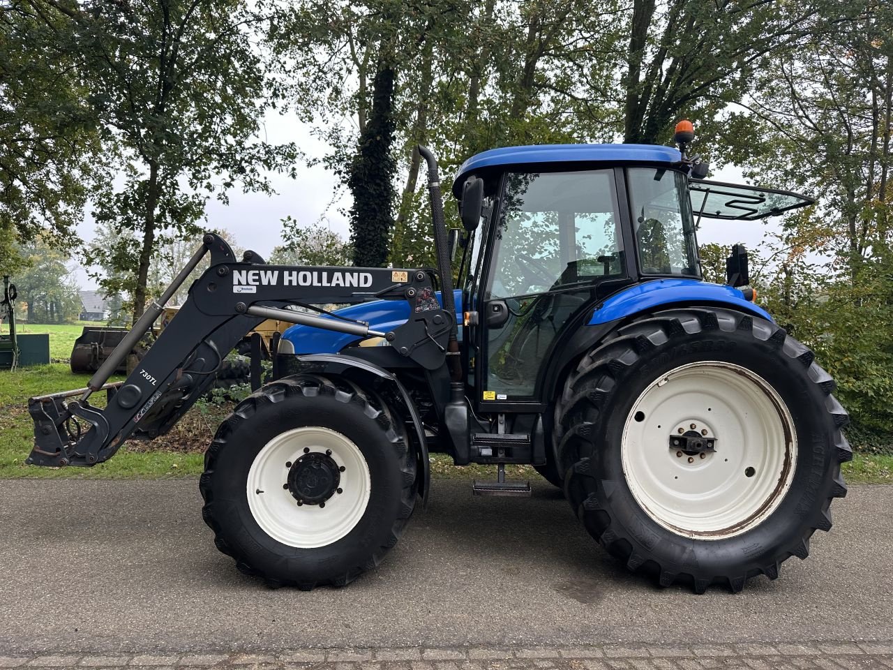 Traktor typu New Holland TD90D, Gebrauchtmaschine w Rossum (Zdjęcie 3)