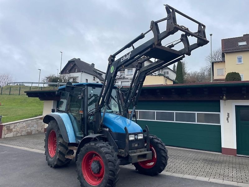 Traktor typu New Holland TL 70 Allradtraktor mit Frontlader wie TL 80 / 90, Gebrauchtmaschine v Niedernhausen OT Engenhahn (Obrázok 1)