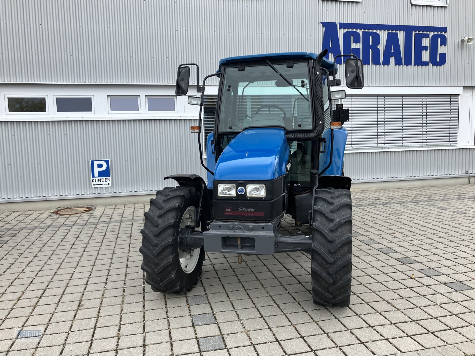 Traktor типа New Holland TL 70, Gebrauchtmaschine в Salching bei Straubing (Фотография 2)