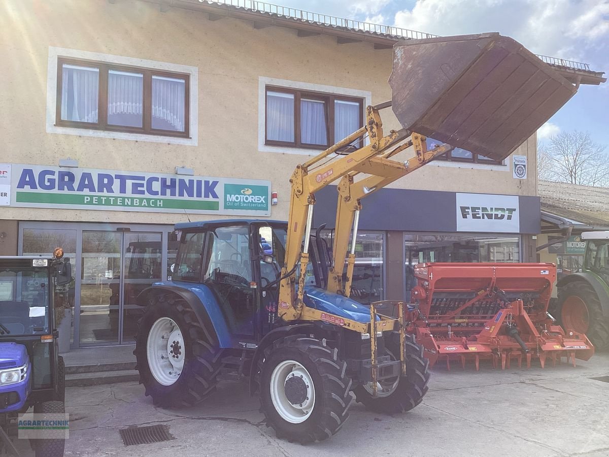 Traktor des Typs New Holland TL 80, Gebrauchtmaschine in Pettenbach (Bild 2)