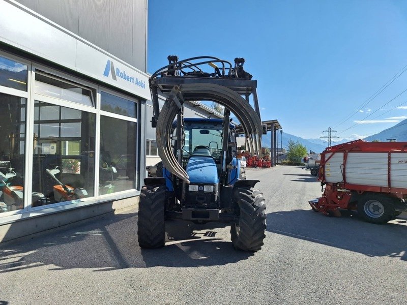 Traktor des Typs New Holland TL 90, Gebrauchtmaschine in Susten (Bild 4)