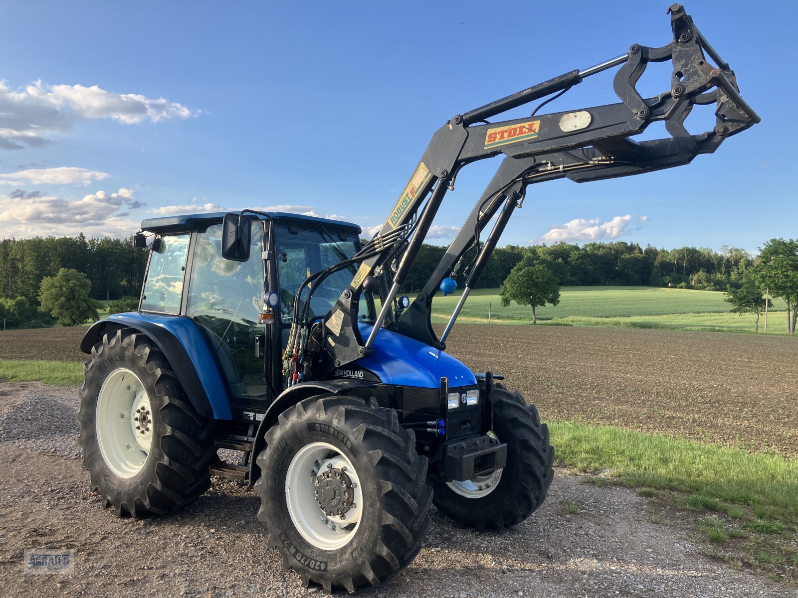 Traktor des Typs New Holland TL 90, Gebrauchtmaschine in Langquaid (Bild 7)