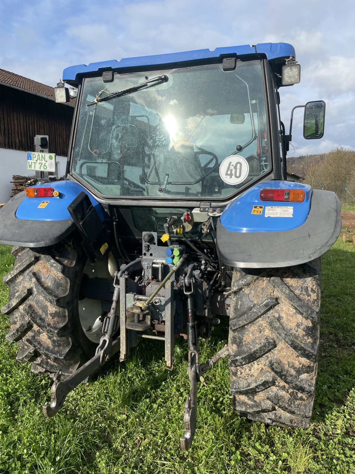 Traktor des Typs New Holland TL 90, Gebrauchtmaschine in Kirchdorf a.Inn (Bild 2)