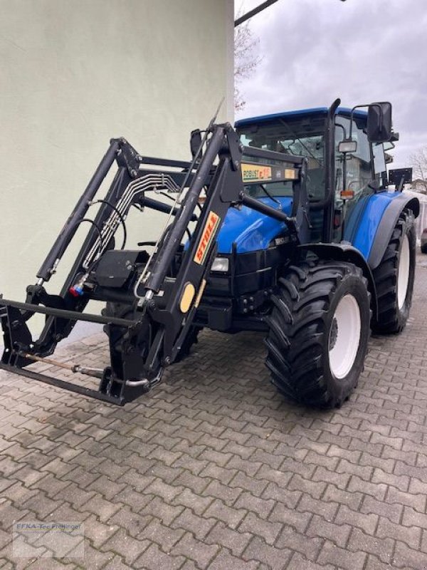 Traktor des Typs New Holland TL100 (4WD), Gebrauchtmaschine in Obing (Bild 4)