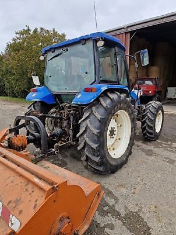 Traktor typu New Holland TL100, Gebrauchtmaschine v PEYROLE (Obrázok 4)