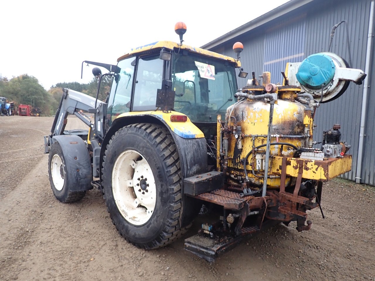 Traktor van het type New Holland TL100A, Gebrauchtmaschine in Viborg (Foto 6)