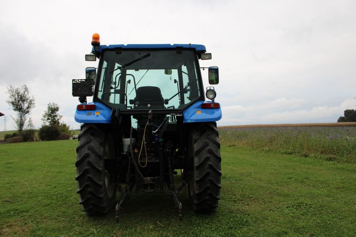 Traktor типа New Holland TL80 (2WD), Gebrauchtmaschine в Burgkirchen (Фотография 17)