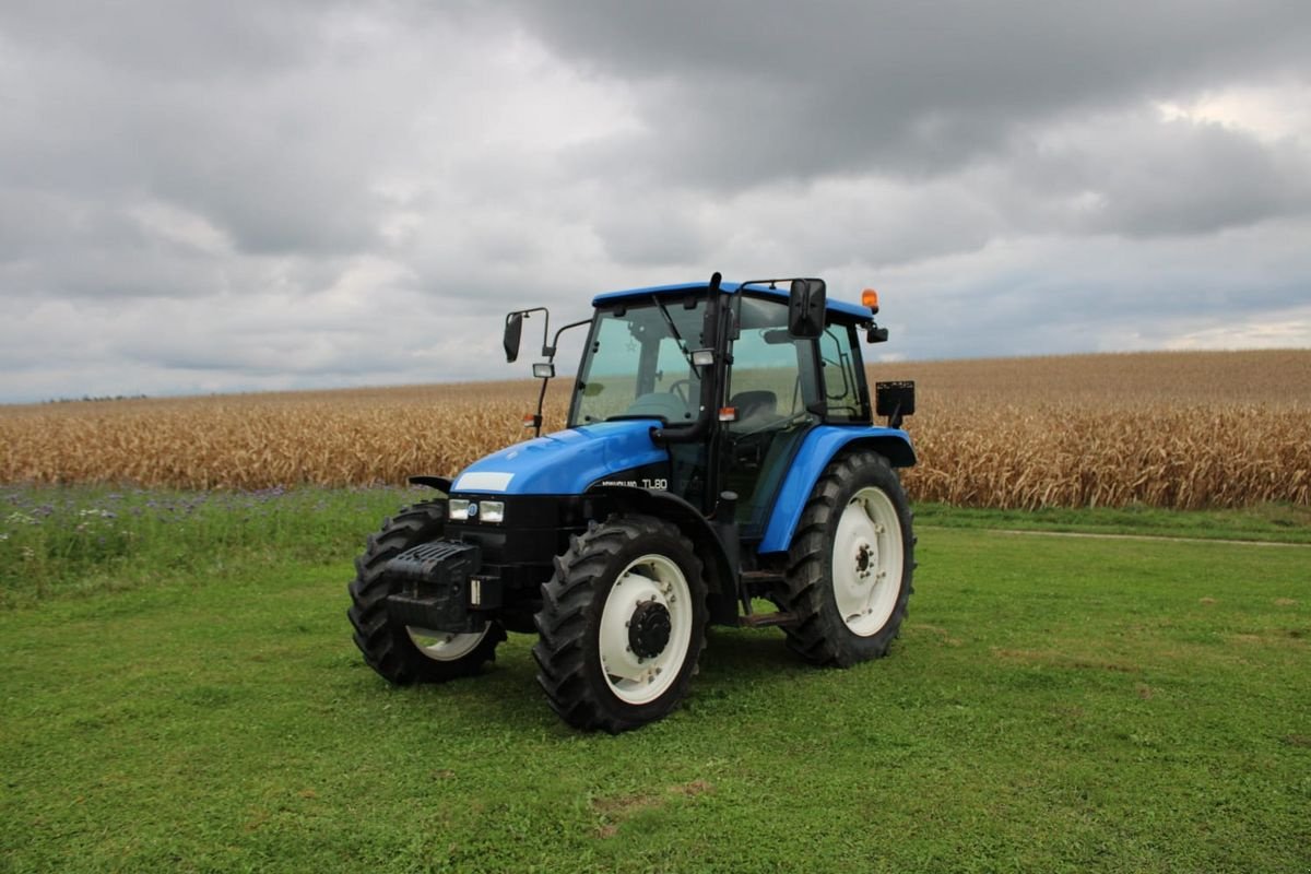 Traktor του τύπου New Holland TL80 (4WD), Gebrauchtmaschine σε Burgkirchen (Φωτογραφία 1)