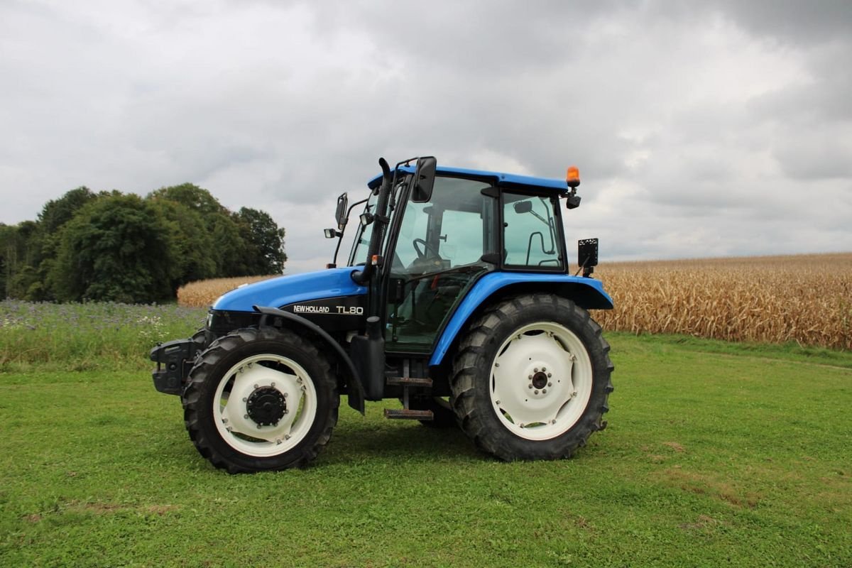 Traktor του τύπου New Holland TL80 (4WD), Gebrauchtmaschine σε Burgkirchen (Φωτογραφία 18)