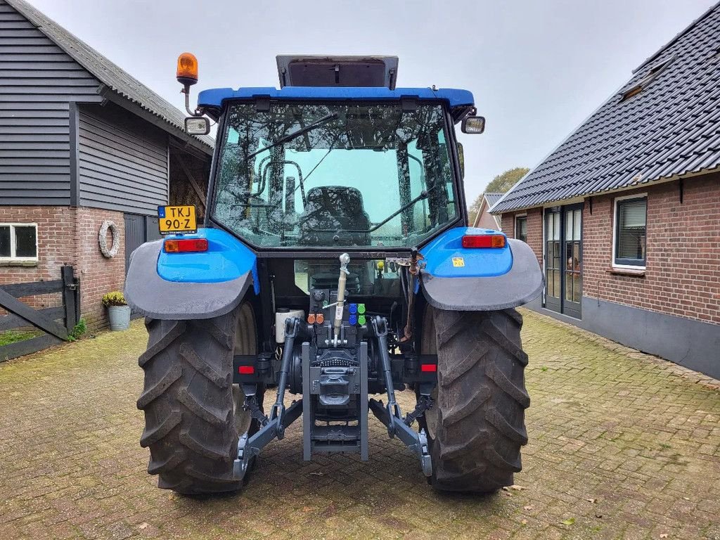 Traktor van het type New Holland TL90 2wd 40km, Gebrauchtmaschine in Lunteren (Foto 5)