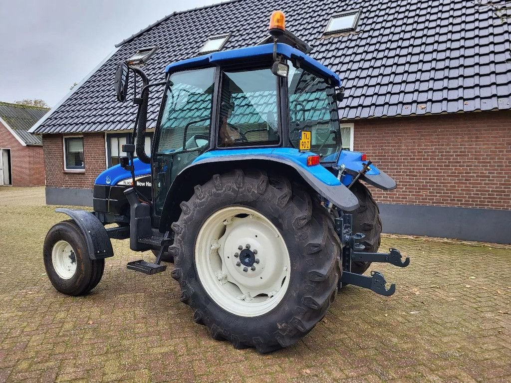 Traktor van het type New Holland TL90 2wd 40km, Gebrauchtmaschine in Lunteren (Foto 4)