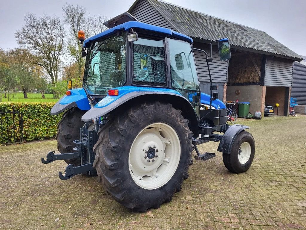 Traktor van het type New Holland TL90 2wd 40km, Gebrauchtmaschine in Lunteren (Foto 7)