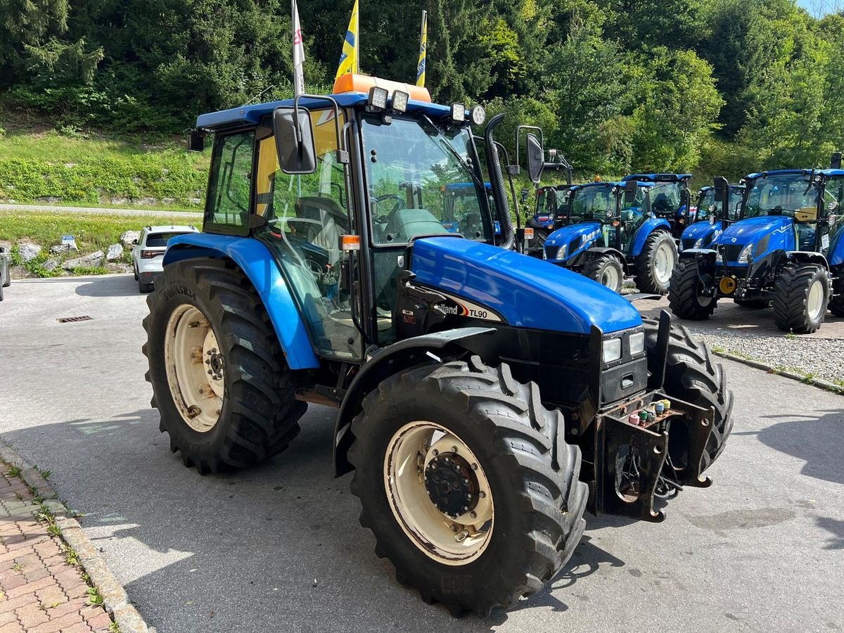 Traktor типа New Holland TL90 (4WD), Gebrauchtmaschine в Burgkirchen (Фотография 6)