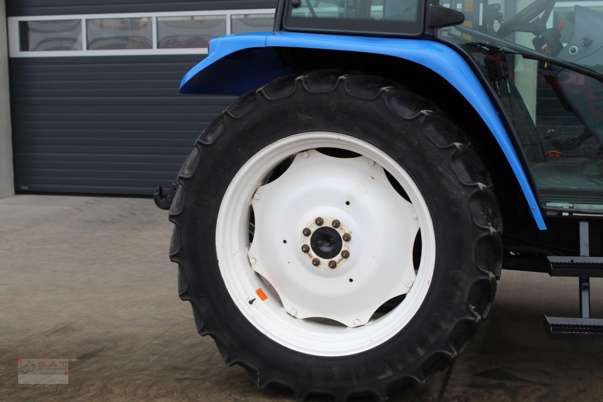 Traktor типа New Holland TL90 (4WD), Gebrauchtmaschine в Eberschwang (Фотография 8)