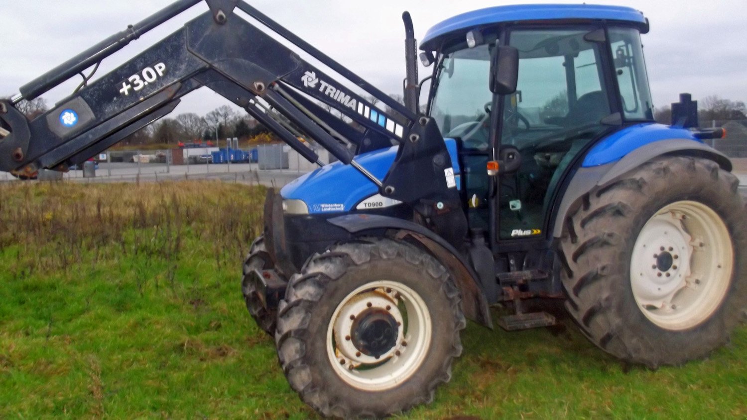 Traktor typu New Holland TL90+ Frontlader, Gebrauchtmaschine w Mittelsdorf (Zdjęcie 1)