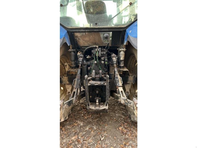 Traktor van het type New Holland TM 120, Gebrauchtmaschine in CHATEAUBRIANT CEDEX (Foto 2)